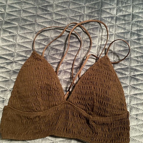 2 for $10 PINK’s Victoria Secret pink and black strappy bralettes M - Picture 5 of 8